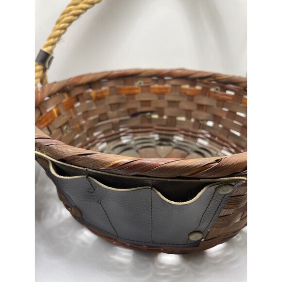 Vintage Leather Sewing Tool Craft Caddy Basket with Rope Handle Made In Japan - Picture 3 of 6